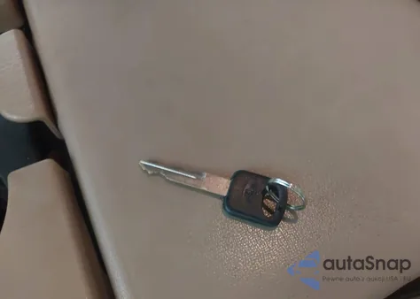 2002 Ford F-250 Lariat/Xl/Xlt z USA, uszkodzony, nr VIN 1FTNW21F42EC41083